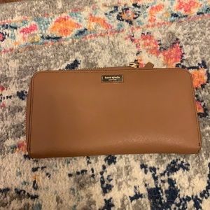 Kate Spade Tan Wallet